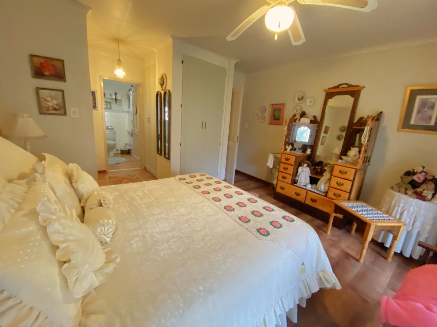 2 Bedroom Property for Sale in Noordheuwel Gauteng