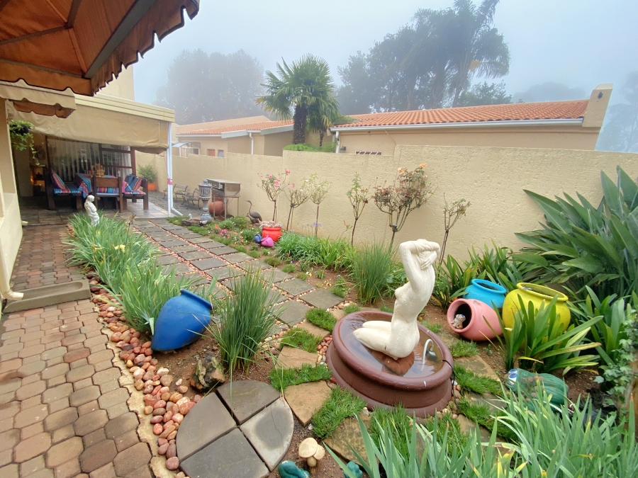 2 Bedroom Property for Sale in Noordheuwel Gauteng
