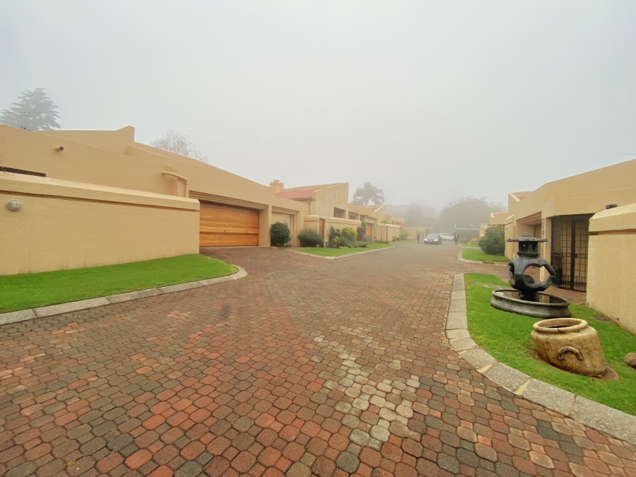 2 Bedroom Property for Sale in Noordheuwel Gauteng
