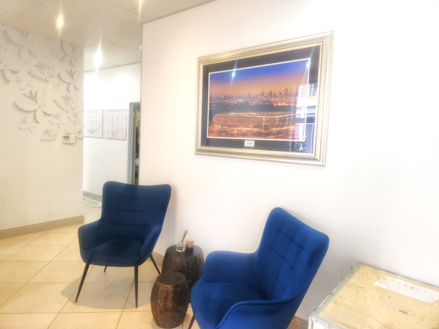 To Let commercial Property for Rent in Die Hoewes Gauteng
