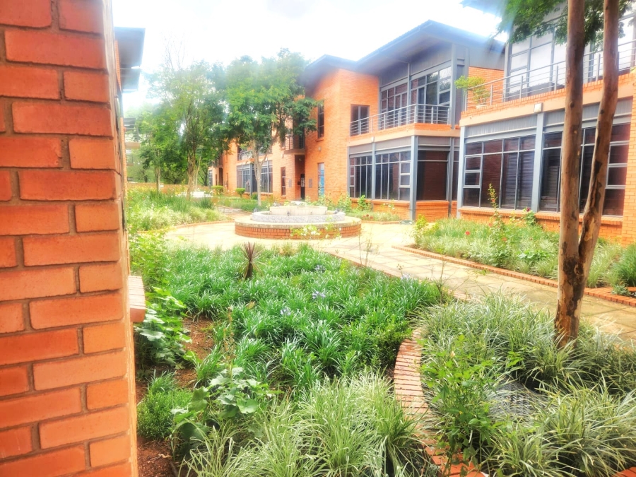 To Let commercial Property for Rent in Die Hoewes Gauteng