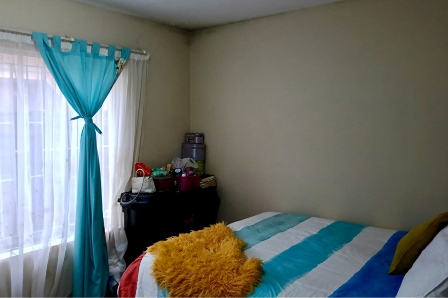 2 Bedroom Property for Sale in Die Hoewes Gauteng