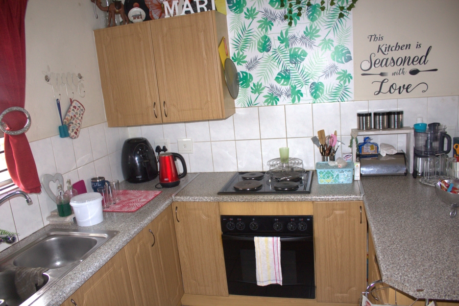 2 Bedroom Property for Sale in Birchleigh Gauteng