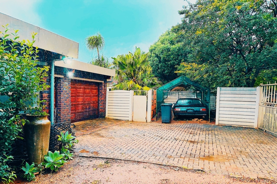 4 Bedroom Property for Sale in Norkem Park Gauteng