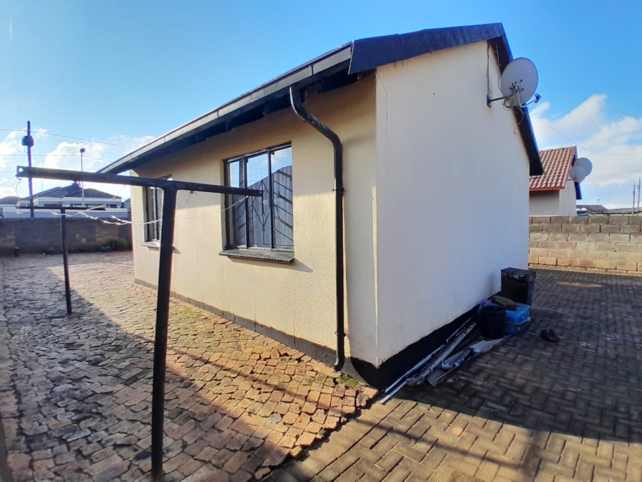 3 Bedroom Property for Sale in Doornkop Gauteng
