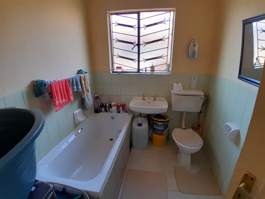 3 Bedroom Property for Sale in Doornkop Gauteng