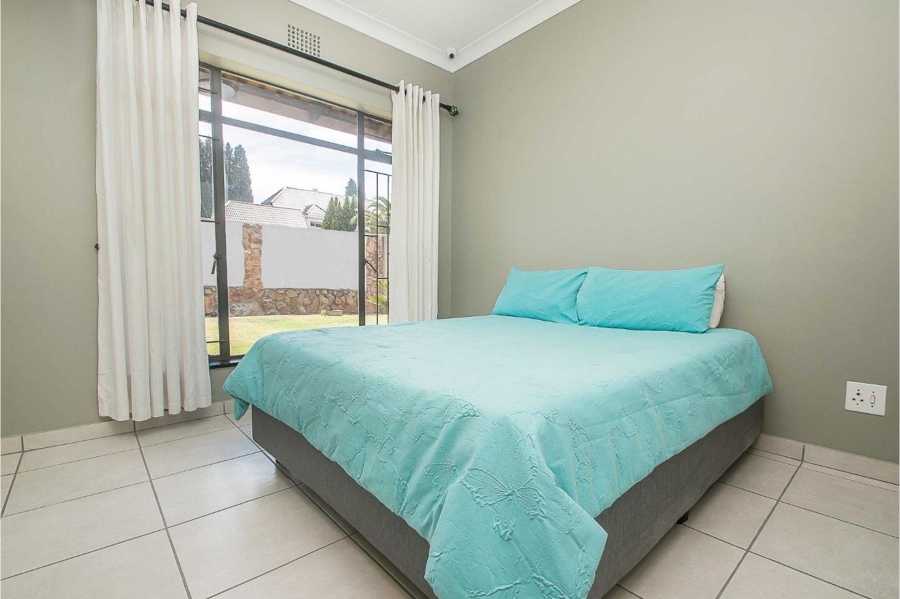 3 Bedroom Property for Sale in Florida Glen Gauteng
