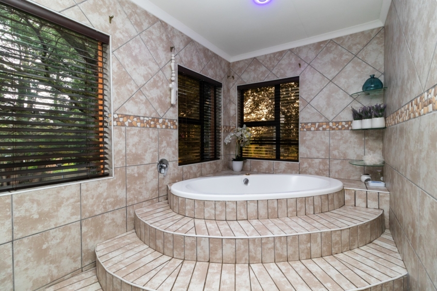 6 Bedroom Property for Sale in Kempton Park Ext 4 Gauteng