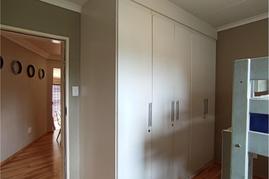 3 Bedroom Property for Sale in North Riding Gauteng
