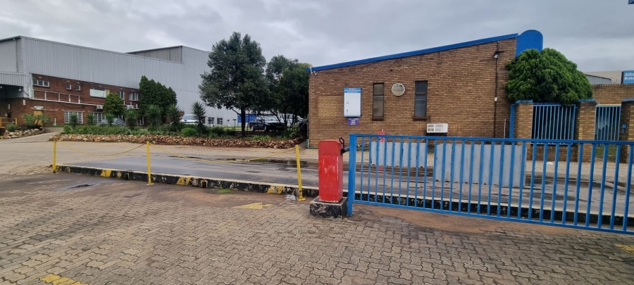 Commercial Property for Sale in Anderbolt Gauteng