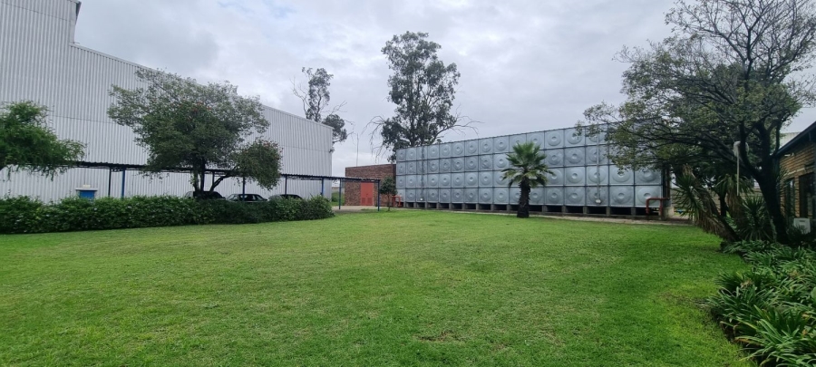 Commercial Property for Sale in Anderbolt Gauteng