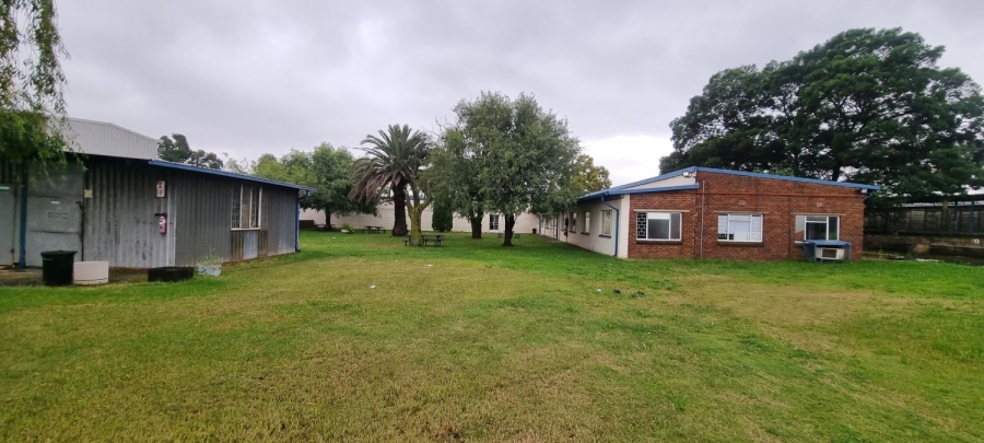 Commercial Property for Sale in Anderbolt Gauteng