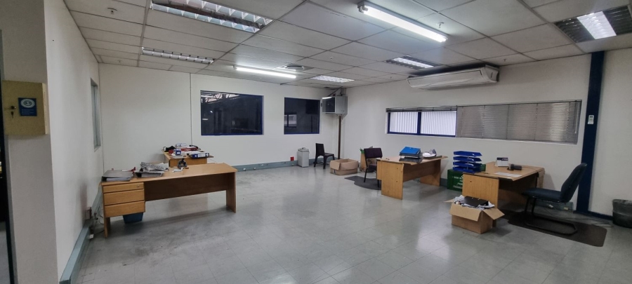 Commercial Property for Sale in Anderbolt Gauteng