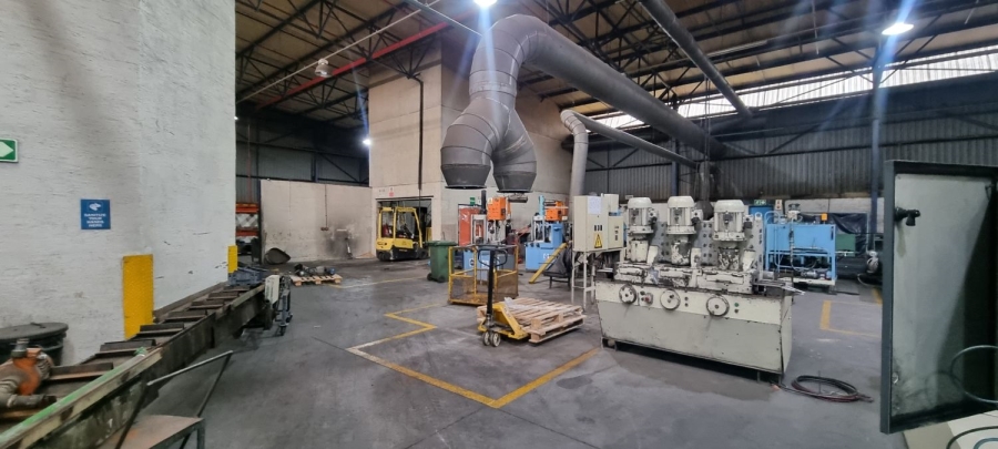 Commercial Property for Sale in Anderbolt Gauteng