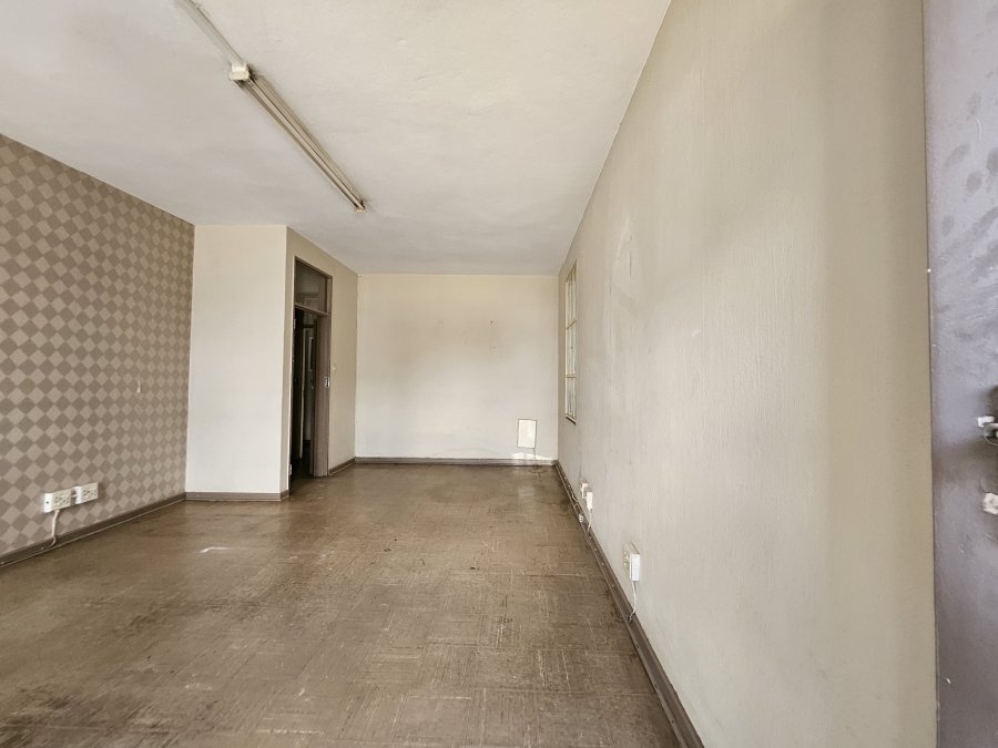 To Let commercial Property for Rent in Rosslyn Gauteng