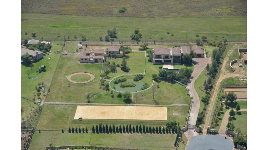 7 Bedroom Property for Sale in Saddlebrook Estate Gauteng