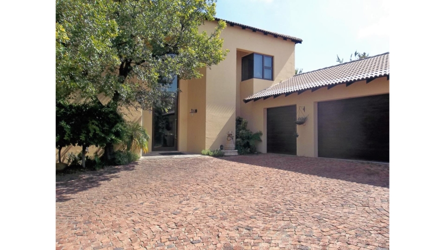 7 Bedroom Property for Sale in Saddlebrook Estate Gauteng