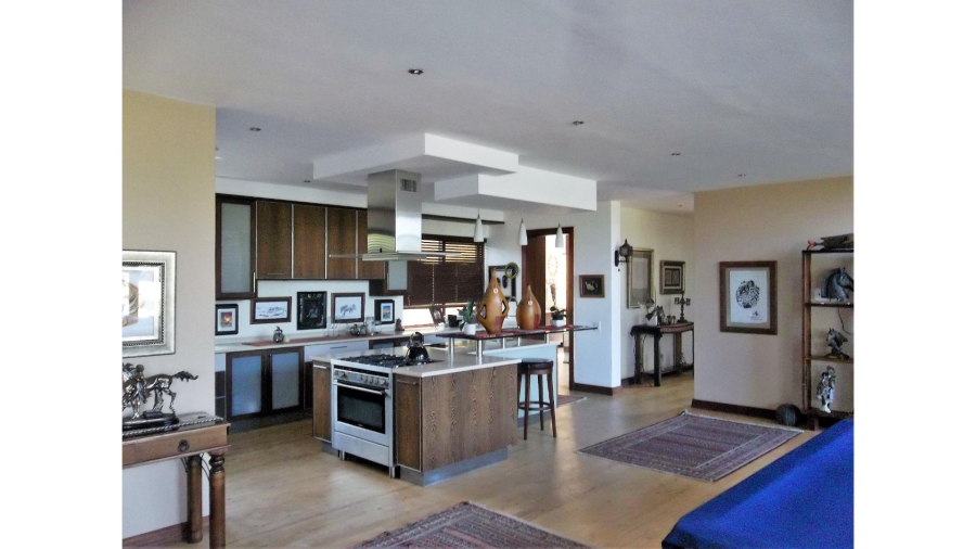 7 Bedroom Property for Sale in Saddlebrook Estate Gauteng