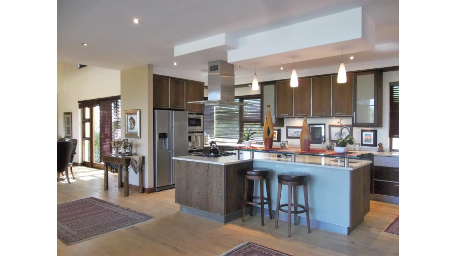 7 Bedroom Property for Sale in Saddlebrook Estate Gauteng