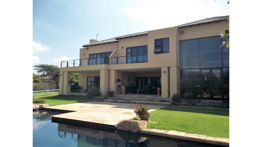 7 Bedroom Property for Sale in Saddlebrook Estate Gauteng