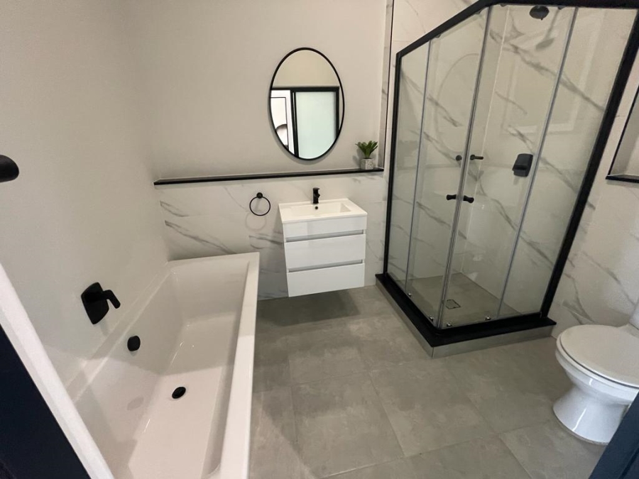To Let 2 Bedroom Property for Rent in Waterfall Gauteng