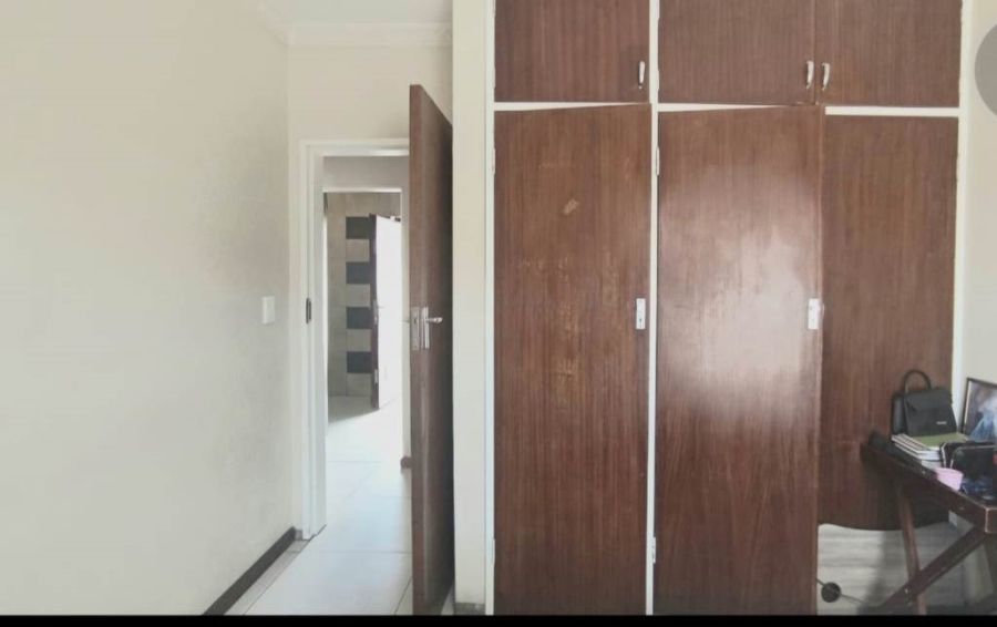 4 Bedroom Property for Sale in The Orchards Gauteng