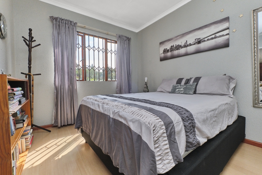 3 Bedroom Property for Sale in Bromhof Gauteng