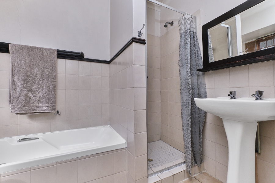 3 Bedroom Property for Sale in Bromhof Gauteng