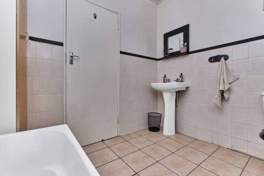 3 Bedroom Property for Sale in Bromhof Gauteng
