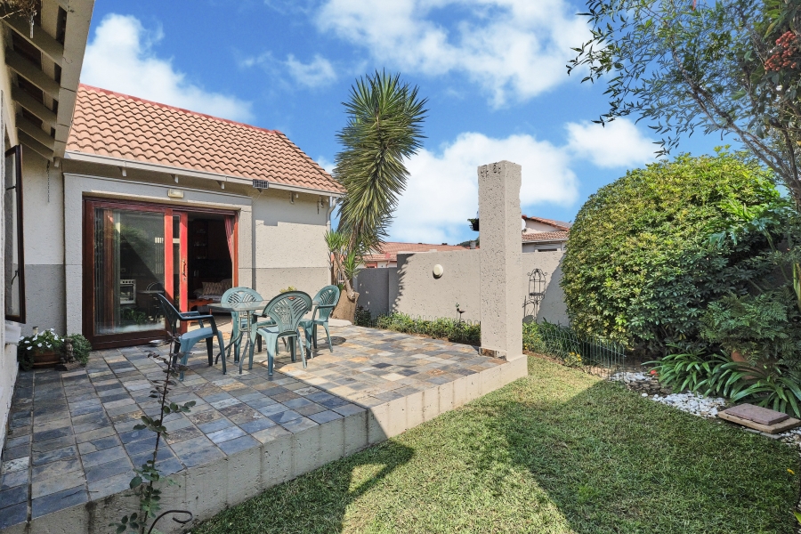 3 Bedroom Property for Sale in Bromhof Gauteng