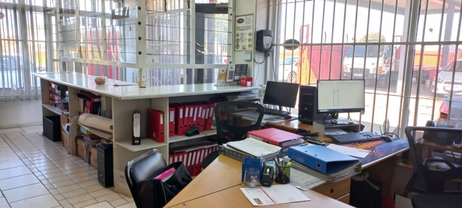 Commercial Property for Sale in Aureus Gauteng