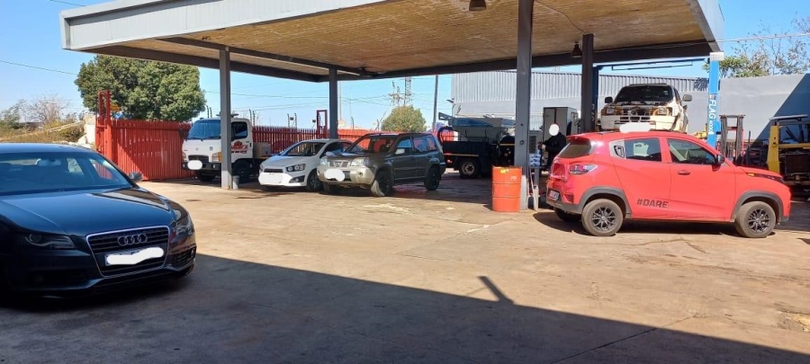 Commercial Property for Sale in Aureus Gauteng
