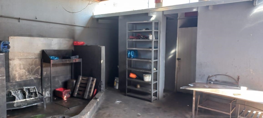 Commercial Property for Sale in Aureus Gauteng