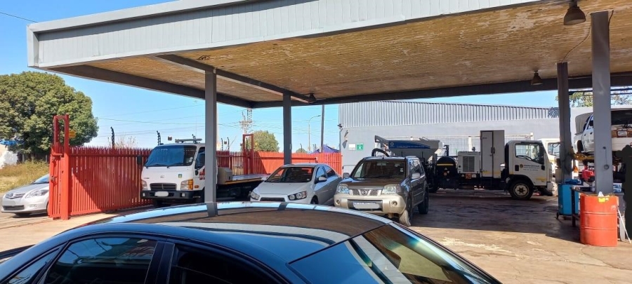 Commercial Property for Sale in Aureus Gauteng
