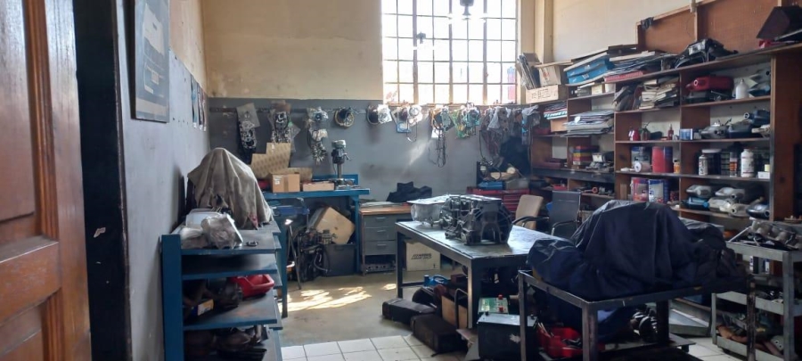 Commercial Property for Sale in Aureus Gauteng