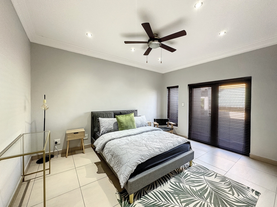 To Let 5 Bedroom Property for Rent in Silver Lakes Golf Estate Gauteng