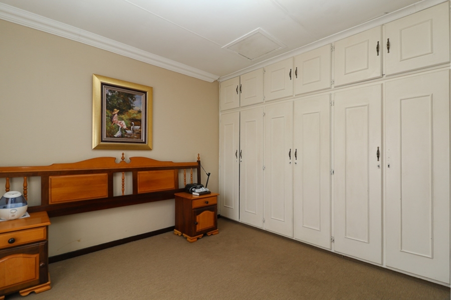 2 Bedroom Property for Sale in Petersfield Gauteng