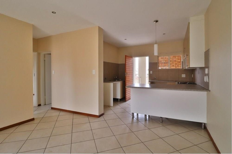 2 Bedroom Property for Sale in Monavoni Gauteng