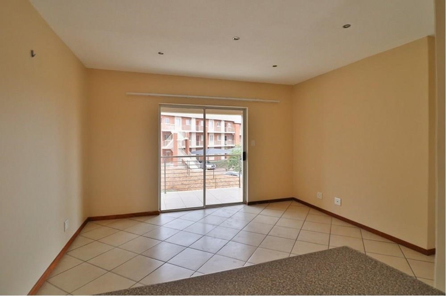 2 Bedroom Property for Sale in Monavoni Gauteng