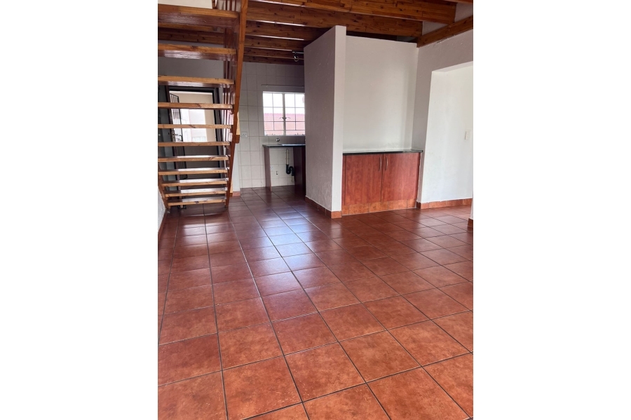 To Let 2 Bedroom Property for Rent in Noordwyk Gauteng