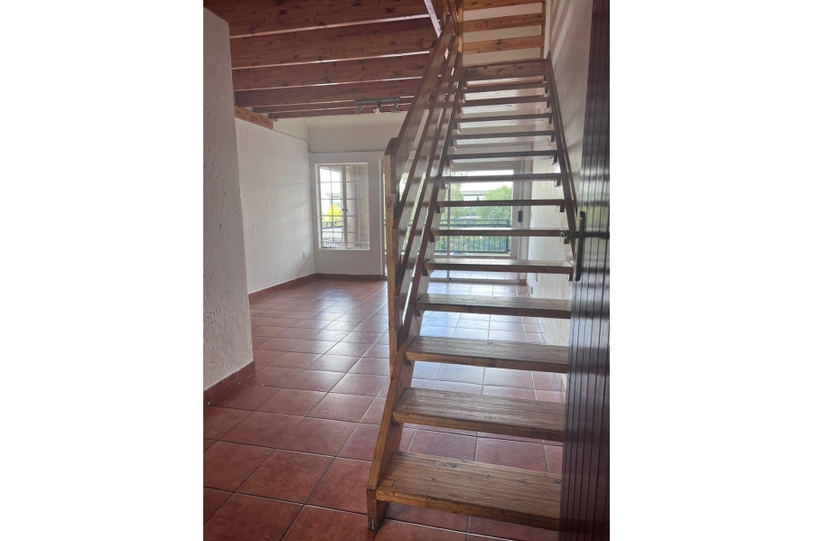 To Let 2 Bedroom Property for Rent in Noordwyk Gauteng