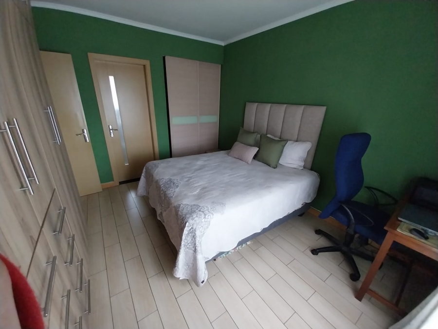 To Let 2 Bedroom Property for Rent in Summerset Gauteng