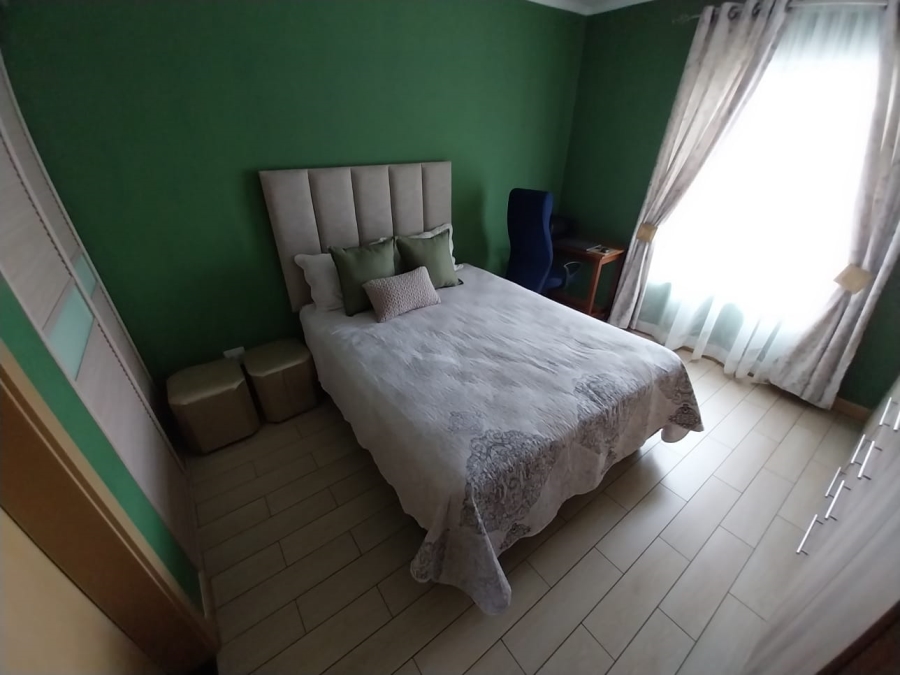 To Let 2 Bedroom Property for Rent in Summerset Gauteng