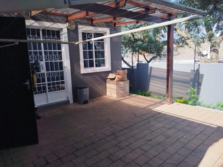 To Let 2 Bedroom Property for Rent in Halfway Gardens Gauteng
