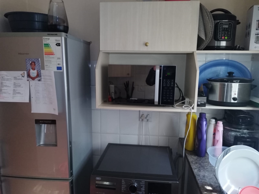 To Let 2 Bedroom Property for Rent in Halfway Gardens Gauteng