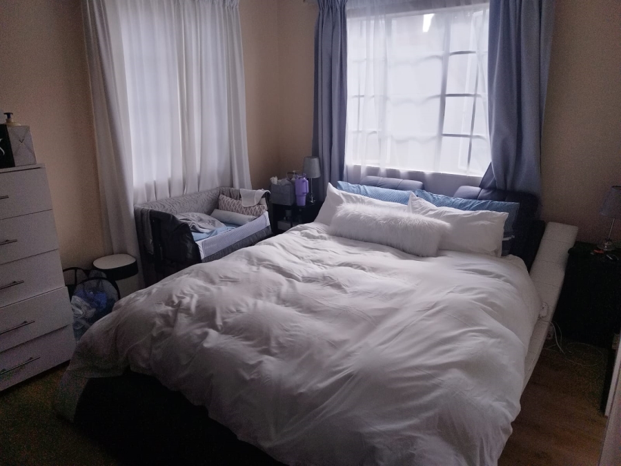 To Let 2 Bedroom Property for Rent in Halfway Gardens Gauteng