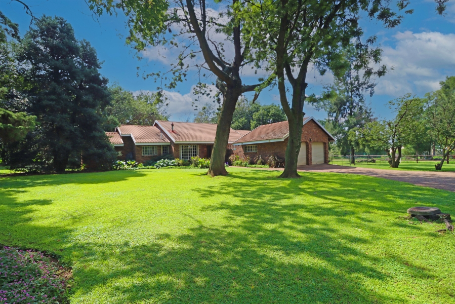 3 Bedroom Property for Sale in Randjesfontein A H Gauteng