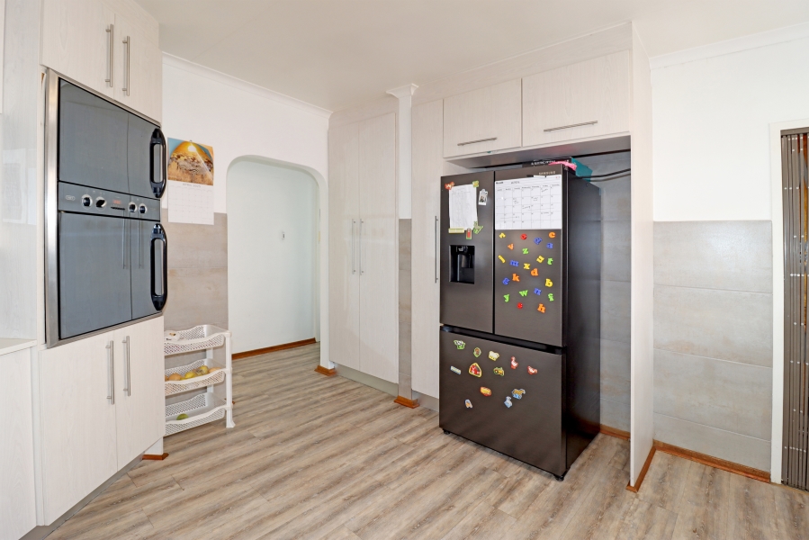 3 Bedroom Property for Sale in Randjesfontein A H Gauteng