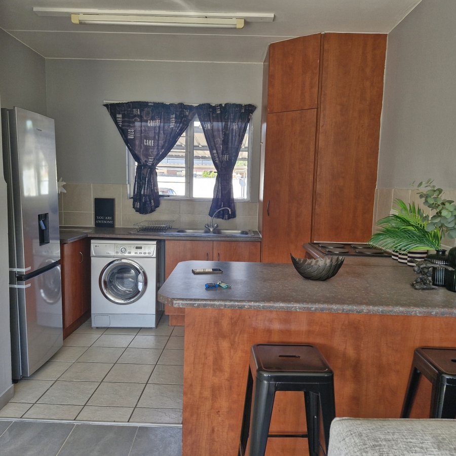 1 Bedroom Property for Sale in Annlin Gauteng