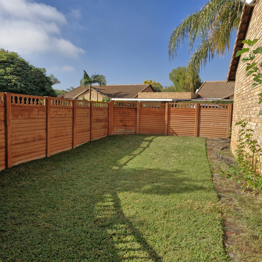 2 Bedroom Property for Sale in Montana Gauteng